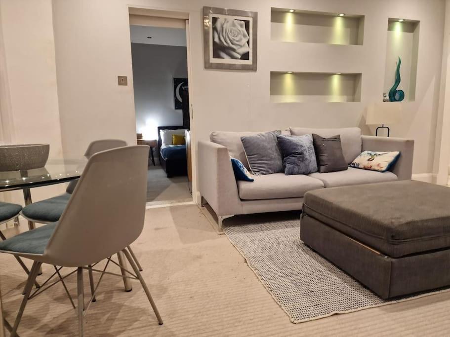 Quintessentially 'London' Flat Exterior photo
